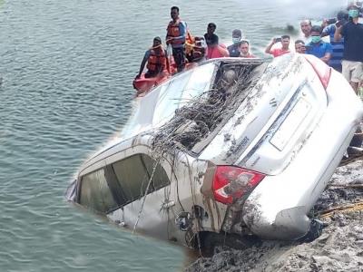 Maharashtra: BJP MLA's son among 7 medical students killed as car falls from bridge near Selsura